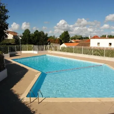 Maison avec piscine pour 4 pers. à Notre-Dame-de-Monts - FR-1-540-167 Notre-Dame-de-Monts